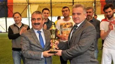 6. Kurumlararası Halı Saha Turnuvası Sona Erdi