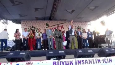 Hdp'li Adaylardan Nusaybin'de Mitingi