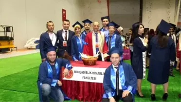Mühendislik Fakültesi İlk Mezunlarını Verdi