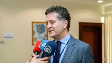Azerbaycan'daki Türk Vatandaşları Oy Kullanmaya Başladı