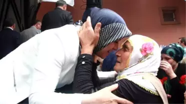 AK Parti Trabzon Milletvekili Adayı Köseoğlu, Çaykara'da Coşkulu Kalabalığa Seslendi