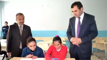 Engelleri Aşan, Örnek Okul