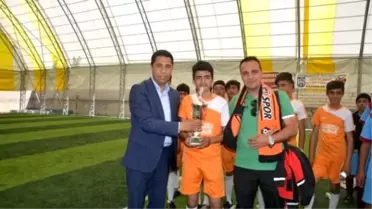 Patnos'ta Okullar Arası Futbol Turnuvası