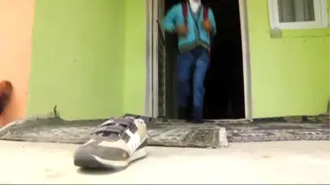Ayakları Üzerinde Durmak İçin Gün Sayıyor