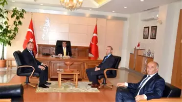 Vali Düzgün'ün Kabul Günü