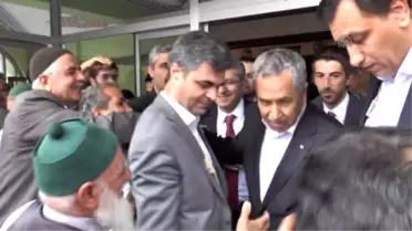 Arınç: 'Bütün Gizli Açık İttifaklara Rağmen Şu Anda AK Parti Yeniden İktidar Olmuş Gibi'