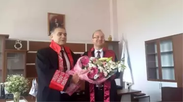 Sü Ali Akkanat İşletme Fakültesi'nde Görev Değişimi