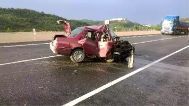 Kastamonu'da 2 Otomobil Çarpıştı: 1 Ölü, 6 Yaralı