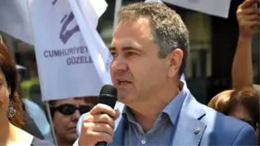 İzmir'de, Anayasa Mahkemesi'nin Dini Nikah Kararına Tepki