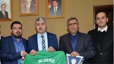 Yeşilyurtspor Yönetimi Tekin ile Görüştü