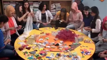 Öğrencilerden Okul Kütüphanesine 'Ayraçlı' Katkı