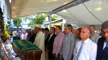 Dikili Belediye Başkanı Tosun'un Acı Günü