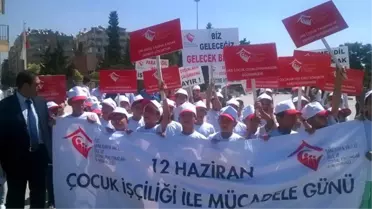 Çocuklar, Hakları İçin Yürüdü