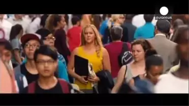 Amy Schumer Komedi Filmi Trainwreck ile Sahnede