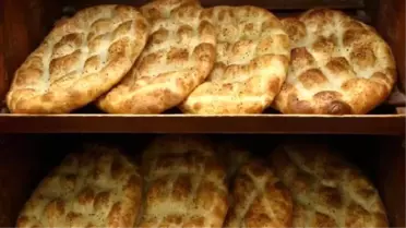 İstanbul'da Ramazan Pidesinin Fiyatı Belli Oldu