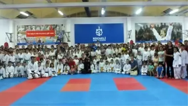 Büyükşehirli Karateciler Kuşak Sınavından Geçti