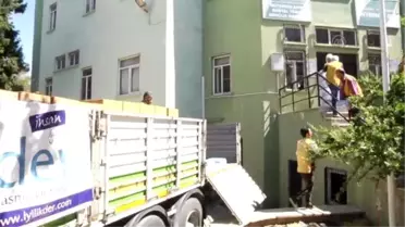 İyilik-Der'den Akçakale'deki Sığınmacılara Yardım