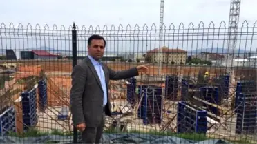CHP'li Vekiller Hastane Arazisine Yapılan İnşaatın Durdurulmasını İstedi