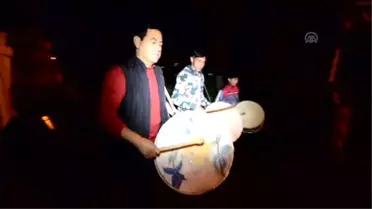 Sarıkamış'ta Ramazan Davulcuları İş Başı Yaptı