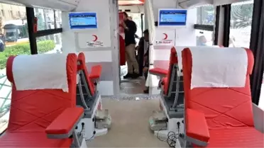 Kızılay Batı Anadolu Bölgesine Kan Toplama Otobüsü