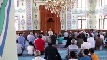 Tepe Altı Mahalle Cami Dualarla İbadete Açıldı