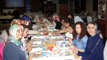 Oruçlar İyilik Sofrasında Açıldı