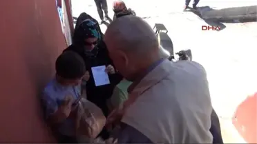 Kırıkhan'daki Suriyeliler 'Hayad'la Hayata Tutunuyor