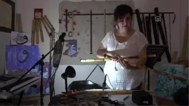 Hat ve Yakma Sanatıyla Neyi Süslüyor