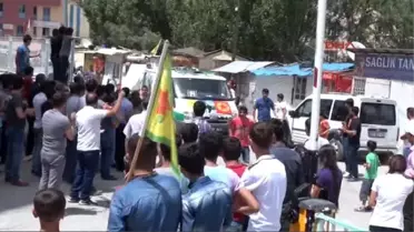 Hakkari - Suriye'de Öldürülen Ypg'li Hakkari'de Toprağa Verildi