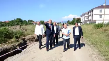 Başkan Muhtarlarla Mahalleleri Gezdi