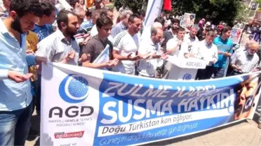 Agd'den Doğu Türkistan Katliamına Tepki