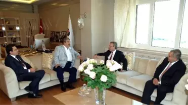 Adnan Bali, Abdulkadir Konukoğlu'nu Ziyaret Etti