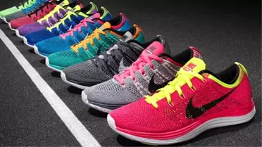 Nike'ı, Efsane Kurucusu Görevini Bırakıyor