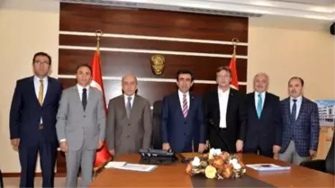 Çayırova ve Yenimahalle Ortaokulları İçin Protokol Yapıldı