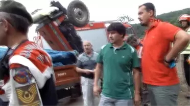 Sakarya Traktör Şaha Kalktı Sürücünün Kulağı Koptu