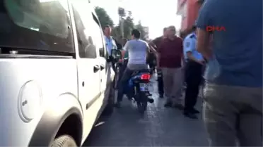 Adana'da Esnaftan Manava 'Açgözlülük Yapma' Dayağı