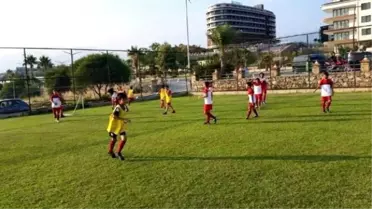 Alanya Yaz Spor Okulları Açıldı