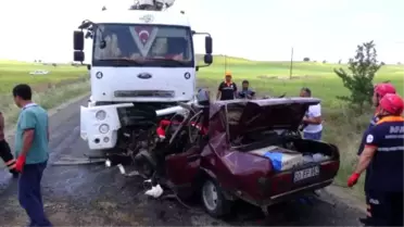 Kamyonla Çarpışan Otomobilde Aynı Aileden 4 Ölü (2) (Yeniden)