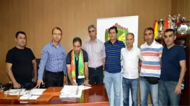 Amedspor'un Teknik Direktörü Küçükbayrak