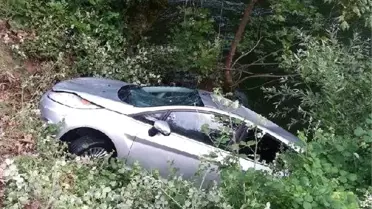 Otomobil Dereye Uçup Suya Gömüldü: 1 Kayıp, 1 Yaralı