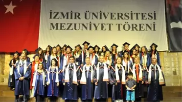 İzmir Üniversiteli Eğitim Neferleri Göreve Başladı