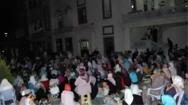 Didim'de Kadir Gecesinde Camiler Doldu Taştı