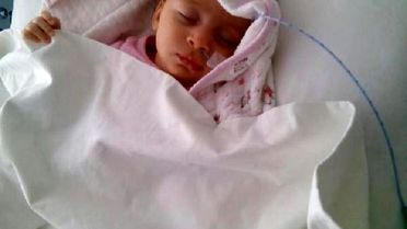 Su Diye Turşu Asidi İçirilen 2 Aylık Bebek Yaşam Savaşı Veriyor