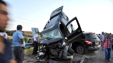 Kovancılar'da İki Otomobil Çarpıştı 7 Yaralı