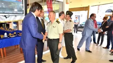 Foça'da Ramazan Bayramı Neşesi