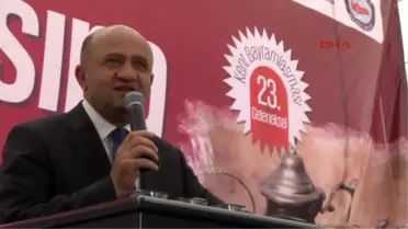 Kocaeli Bakan Işık' In Katıldığı Programda Eski Başkan Fenalaştı İlk Müdahaleyi Doktor Belediye...