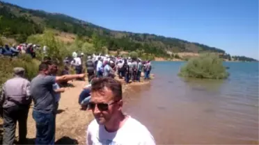 Boğulan Kuzenlerini Kurtarmak İsteyen İki Kişi Girdiği Gölde Boğuldu