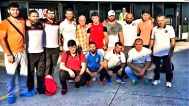 Milli Güreşçiler, Romanya'dan 3 Madalya ile Döndü