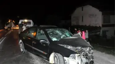 Bartın'da İki Otomobil Çarpıştı: 6 Yaralı