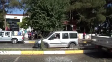 Kanlı Saldırının Yapıldığı Yere Flamalar Asıldı, Oyuncaklar Bırakıldı